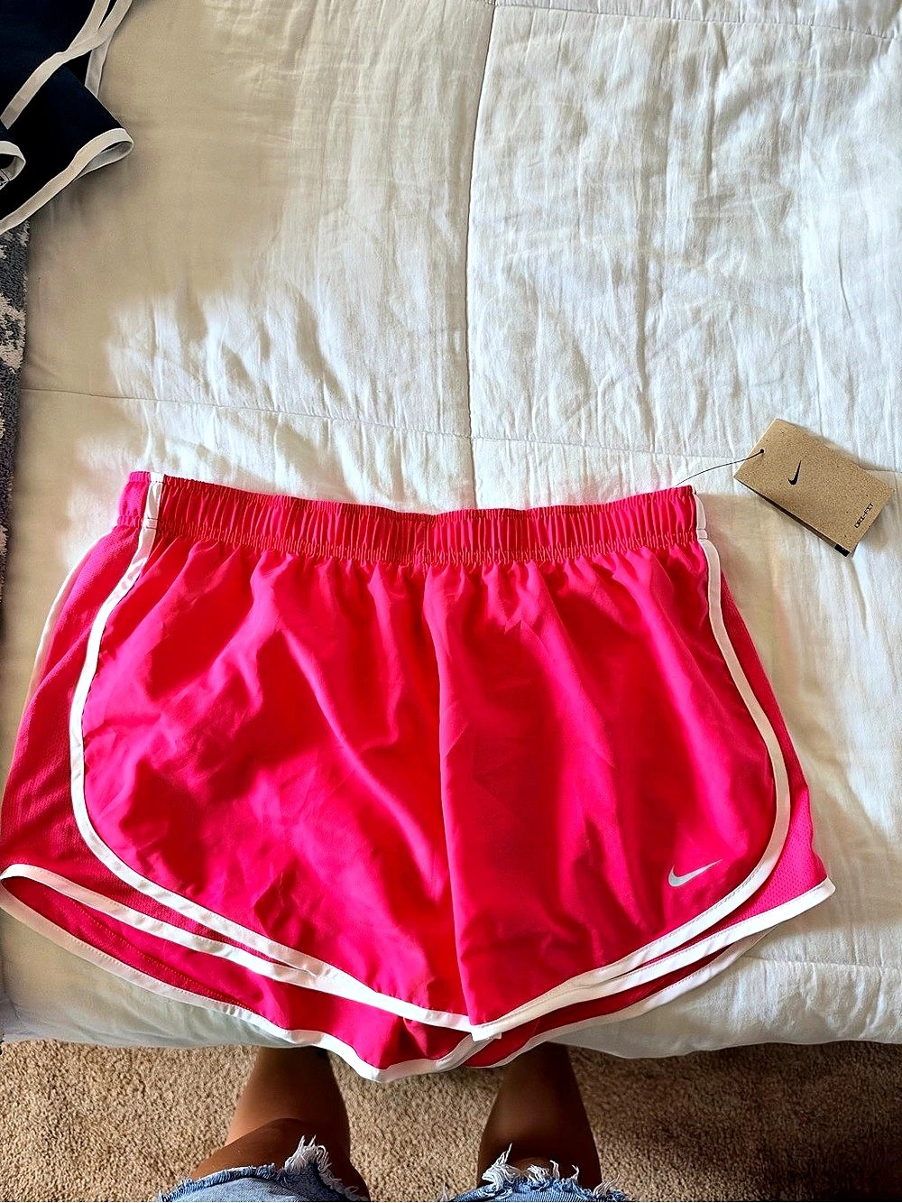 Nike Tempo Running Shorts Athletic Shorts Pink & White Medium